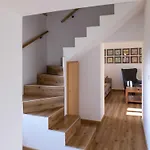 Mountain View With Sauna And Hot-tub - Three Bedroom With Sauna And Hot-tub