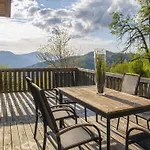 Mountain View With Sauna And Hot-tub - Three Bedroom With Sauna And Hot-tub
