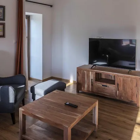 Mountain View Villa With Sauna And Hot-Tub - Three Bedroom Villa With Sauna And Hot-Tub Словень-Градец