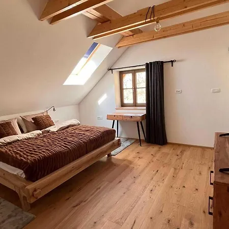 Вилла Mountain View Villa With Sauna And Hot-Tub - Three Bedroom Villa With Sauna And Hot-Tub Словень-Градец