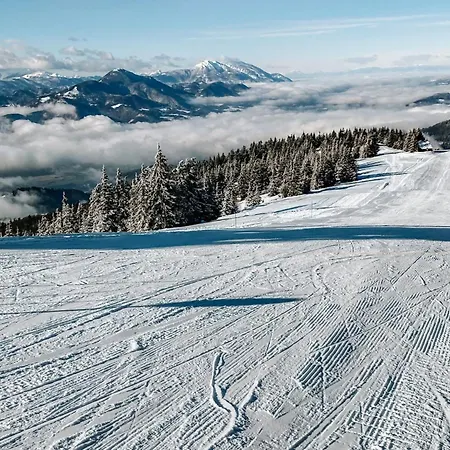 Villa Mountain View Villa With Sauna And Hot-Tub - Three Bedroom Villa With Sauna And Hot-Tub Slovenj Gradec