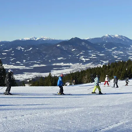 Mountain View Villa With Sauna And Hot-Tub - Three Bedroom Villa With Sauna And Hot-Tub Вилла Словень-Градец