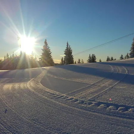 Mountain View Villa With Sauna And Hot-Tub - Three Bedroom Villa With Sauna And Hot-Tub *