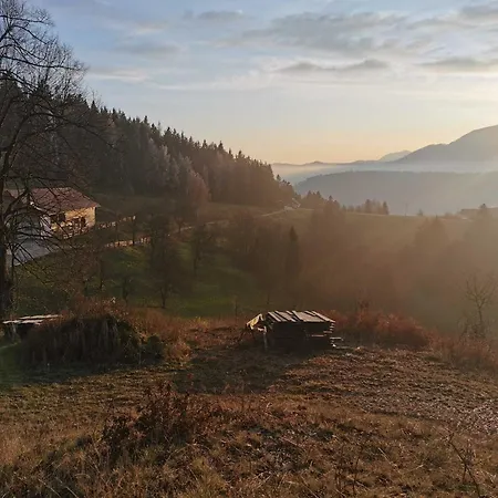 Mountain View Villa With Sauna And Hot-Tub - Three Bedroom Villa With Sauna And Hot-Tub *