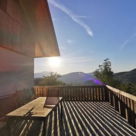 Mountain View With Sauna And Hot-tub - Three Bedroom With Sauna And Hot-tub