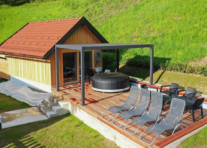 Mountain View Villa With Sauna And Hot-Tub - Three Bedroom Villa With Sauna And Hot-Tub Vila *