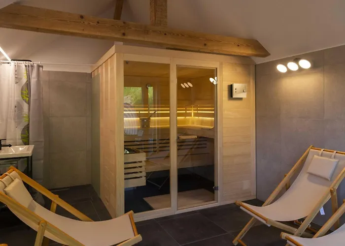 Vila Mountain View Villa With Sauna And Hot-Tub - Three Bedroom Villa With Sauna And Hot-Tub *