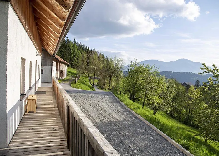 Mountain View Villa With Sauna And Hot-Tub - Three Bedroom Villa With Sauna And Hot-Tub